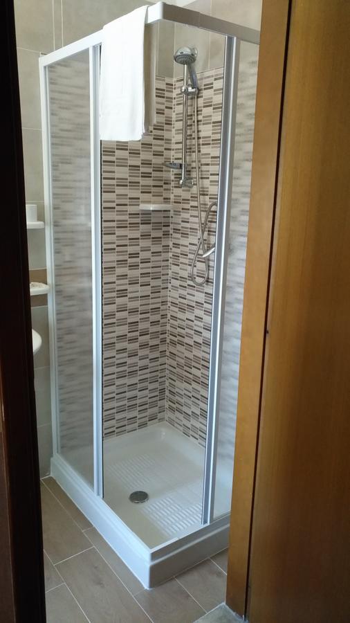 Affittacamere Diavin Vibo Valentia Buitenkant foto