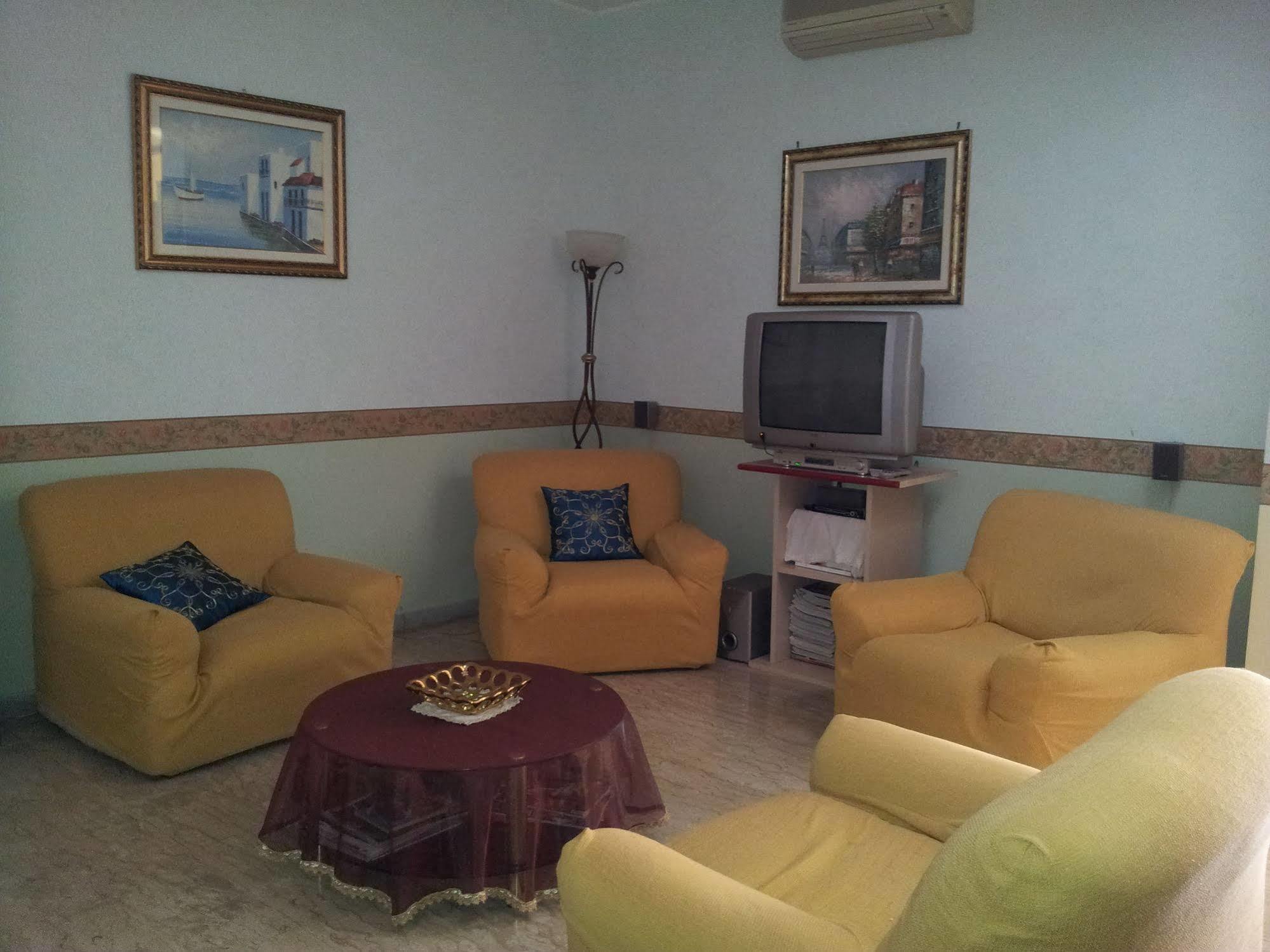 Affittacamere Diavin Vibo Valentia Buitenkant foto